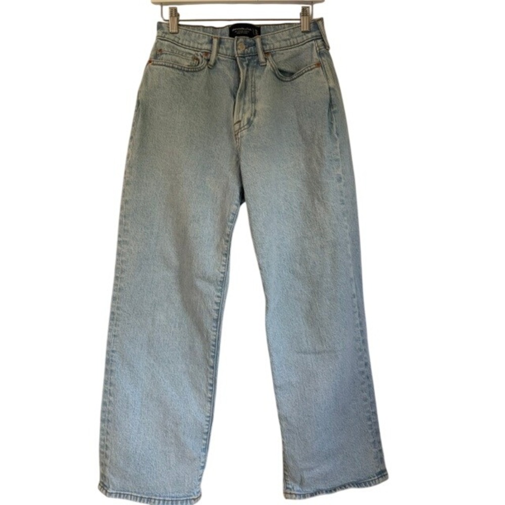 Abercrombie & Fitch Athletic Baggy Vintage Stretch Light Wash Jeans 28W 30L